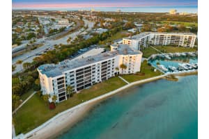 1542 Jupiter Cove Drive, Jupiter, FL 33469 - MLS#R11162642