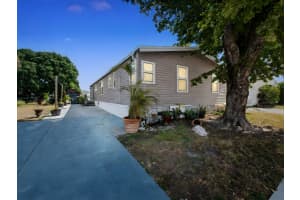 1700 66th Avenue, Boca Raton, FL 33428 - MLS#R11162654