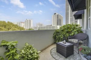 600 Dixie Highway, West Palm Beach, FL 33401 - MLS#R11162661