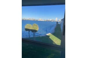 2936 Lake Shore Drive, Riviera Beach, FL 33404 - MLS#R11162672
