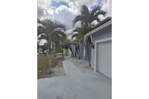 2472 Valnera Street, Port Saint Lucie, FL 34953 - MLS#R11162674