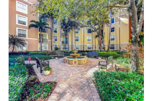 630 Sapodilla Avenue, West Palm Beach, FL 33401 - MLS#R11162691