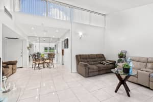 2538 Boundbrook Drive, Palm Springs, FL 33406 - MLS#R11162724