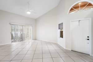 10679 Lake Shore Drive, Wellington, FL 33414 - MLS#R11162726