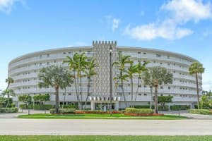 2505 S Ocean Boulevard 303, Palm Beach, Fl 33480, Palm Beach