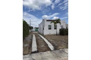717 Selkirk Street, West Palm Beach, FL 33405 - MLS#R11162777