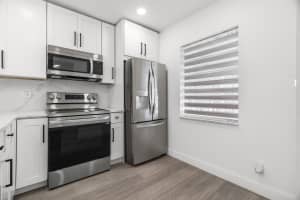 5 Abbey Lane, Delray Beach, FL 33446 - MLS#R11162842