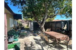 142 8th Avenue, Dania Beach, FL 33004 - MLS#R11162843