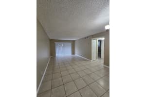 1720 Congress Avenue, West Palm Beach, FL 33401 - MLS#R11162868