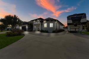 2056 Aaron Lane, Port Saint Lucie, FL 34953 - MLS#R11162884