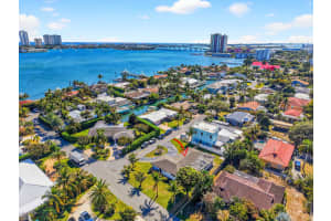 3651 Palm Drive, Riviera Beach, FL 33404 - MLS#R11162952