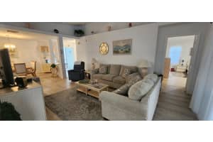 6049 Travelers Way, Fort Pierce, FL 34982 - MLS#R11162971