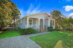 1102 19th Street, West Palm Beach, Fl 33407, West Palm Beach