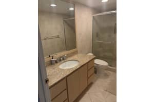 1880 Ocean Drive, Hallandale Beach, FL 33009 - MLS#R11163028