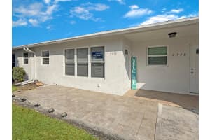 7376 Oakridge Circle, Lake Worth, FL 33462 - MLS#R11163034