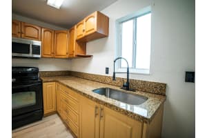 412 Columbus Parkway, Hollywood, FL 33021 - MLS#R11163097