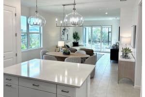 3811 Russell Court, Vero Beach, FL 32960 - MLS#R11163102