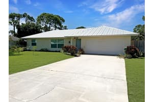 4909 Paleo Pines Circle, Fort Pierce, FL 34951 - MLS#R11163103