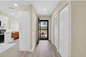 17 Stratford Drive, Boynton Beach, FL 33436 - MLS#R11163104