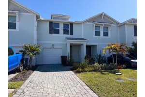 676 Salisbury Circle, Fort Pierce, Fl 34982, Fort Pierce