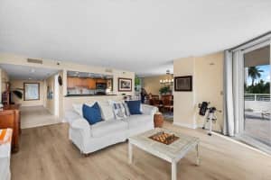 176 Helios Drive, Jupiter, FL 33477 - MLS#R11163214