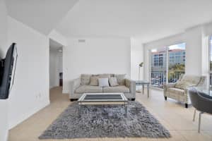 7270 88th Street, Miami, FL 33156 - MLS#R11163250