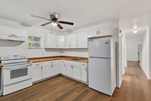 635 6th Street, West Palm Beach, FL 33401 - MLS#R11163266