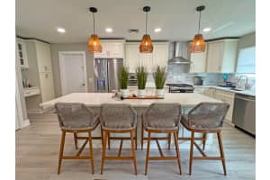 106 Periwinkle Drive, Hypoluxo, FL 33462 - MLS#R11163316