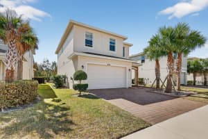 1609 Cataluna Cir Circle, Port Saint Lucie, FL 34986 - MLS#R11163324