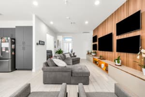 7284 Estero Drive, Lake Worth, FL 33463 - MLS#R11163330