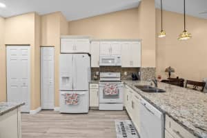 4720 Lucerne Lakes Boulevard, Lake Worth, FL 33467 - MLS#R11163338