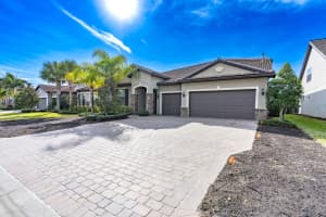 744 Villandry Way, Port Saint Lucie, FL 34983 - MLS#R11163349