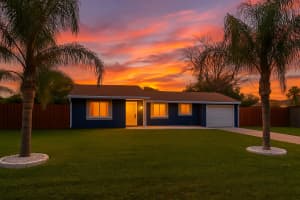 2055 West Dumbrooke Circle, Port Saint Lucie, FL 34952 - MLS#R11163357