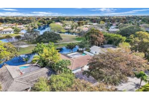 1380 93rd Terrace, Plantation, FL 33322 - MLS#R11163426