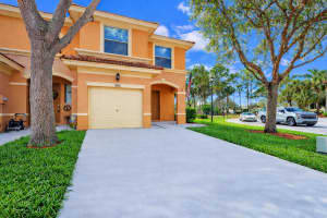 395 River Bluff Lane, Royal Palm Beach, FL 33411 - MLS#R11163444