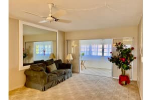 1117 Lake Terrace, Boynton Beach, FL 33426 - MLS#R11163468