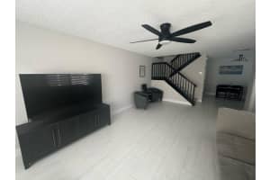 39 Essex Court, Royal Palm Beach, FL 33411 - MLS#R11163480