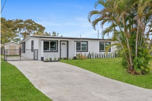 5737 Honeysuckle Drive, West Palm Beach, FL 33415 - MLS#R11163497