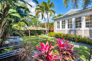 859 Sunset Road, West Palm Beach, FL 33401 - MLS#R11163526