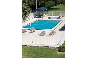 2561 Village Boulevard, West Palm Beach, FL 33409 - MLS#R11163562