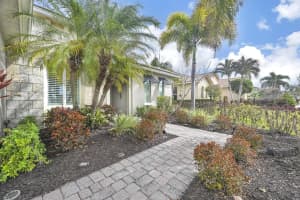 11555 Apple Blossom Trail, Port Saint Lucie, FL 34987 - MLS#R11163565