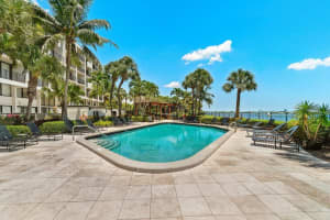 1830 Embassy Drive, West Palm Beach, FL 33401 - MLS#R11163583