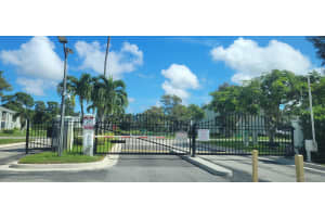 3670 Alder Drive, West Palm Beach, FL 33417 - MLS#R11163596