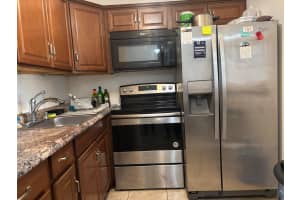 106 Windsor E, West Palm Beach, FL 33417, West Palm Beach, FL 33417 - MLS#R11163649