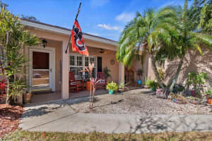 1960 Bowie Street, Port Saint Lucie, FL 34952 - MLS#R11163650