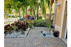 236 Gazetta Way, West Palm Beach, FL 33413 - MLS#R11163682