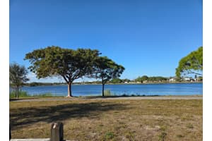2180 Lake Osborne Drive, Lake Worth Beach, FL 33461 - MLS#R11163685