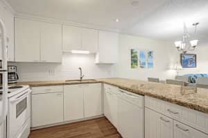 1502 Lakeside Drive, Lake Worth Beach, FL 33460 - MLS#R11163723