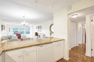 1502 Lakeside Drive, Lake Worth Beach, FL 33460 - MLS#R11163723