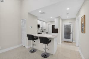 15453 Lakes Of Delray Boulevard 204, Delray Beach, Fl 33484, Delray Beach